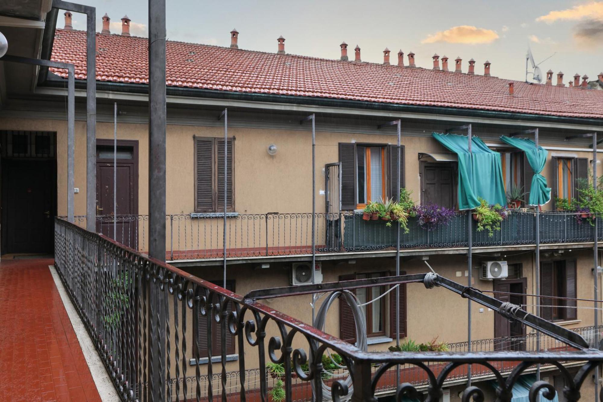 Апартаменты Primopiano - Padova 68 Милан Экстерьер фото